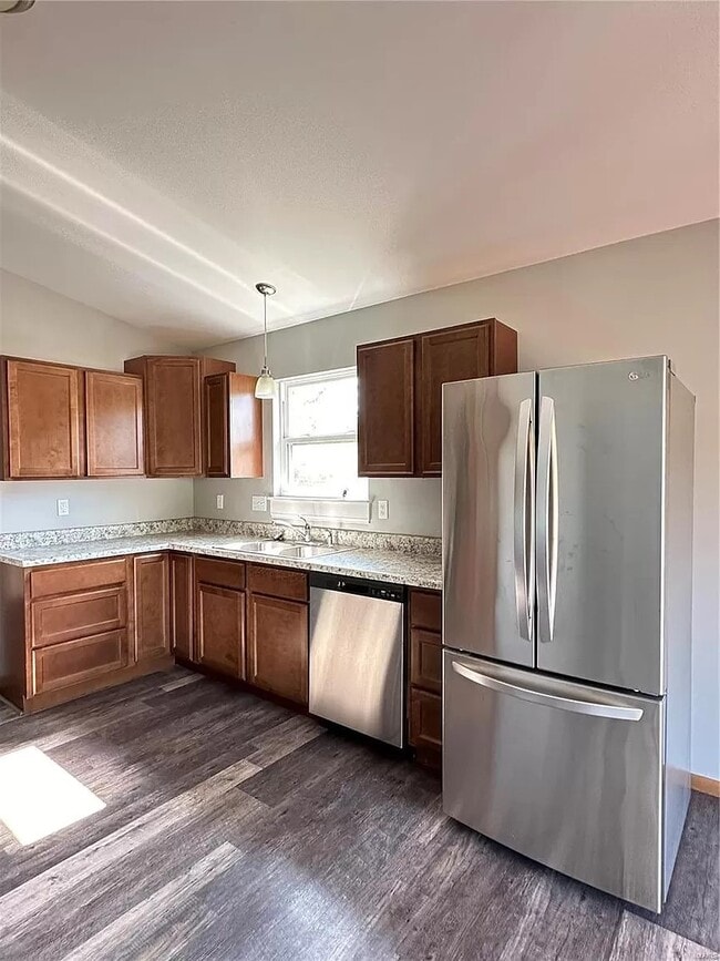 Building Photo - 525 S Jefferson Ave