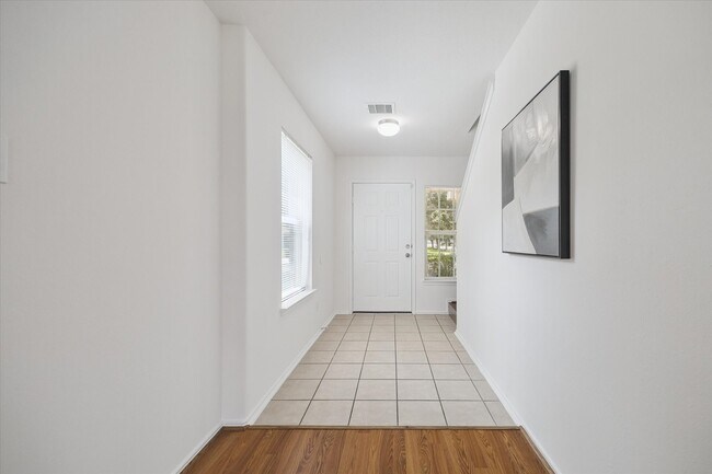 Building Photo - 6738 Haven Forest Ln
