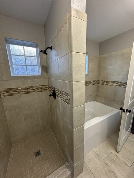 Building Photo - 172 Cedar Creek Rd