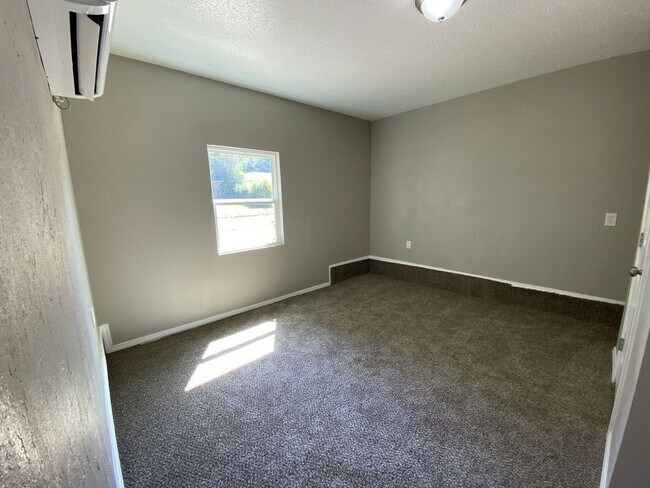 Building Photo - 5309 Creekwood Terrace