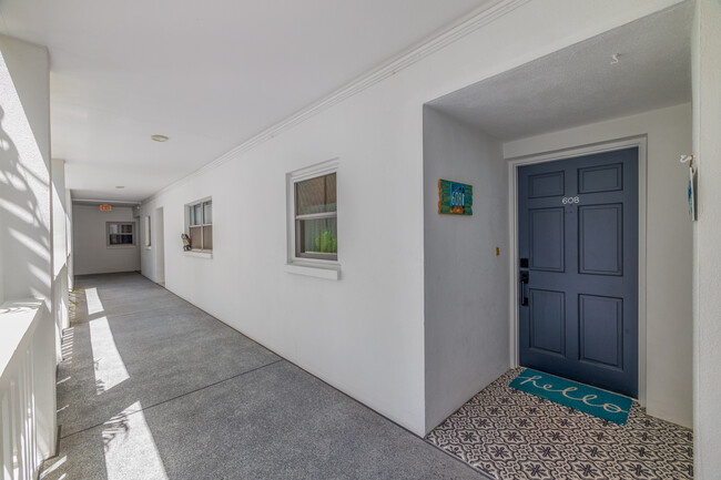Building Photo - 4950 Gulf Blvd