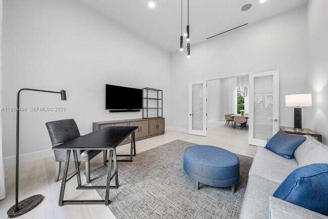 Building Photo - 3912 Island Estates Dr