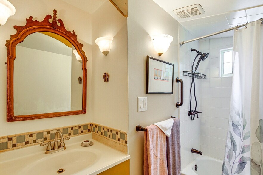 Building Photo - 2341 NY-28A