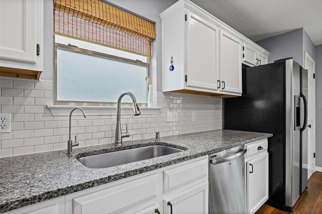 Building Photo - 408 Shep St