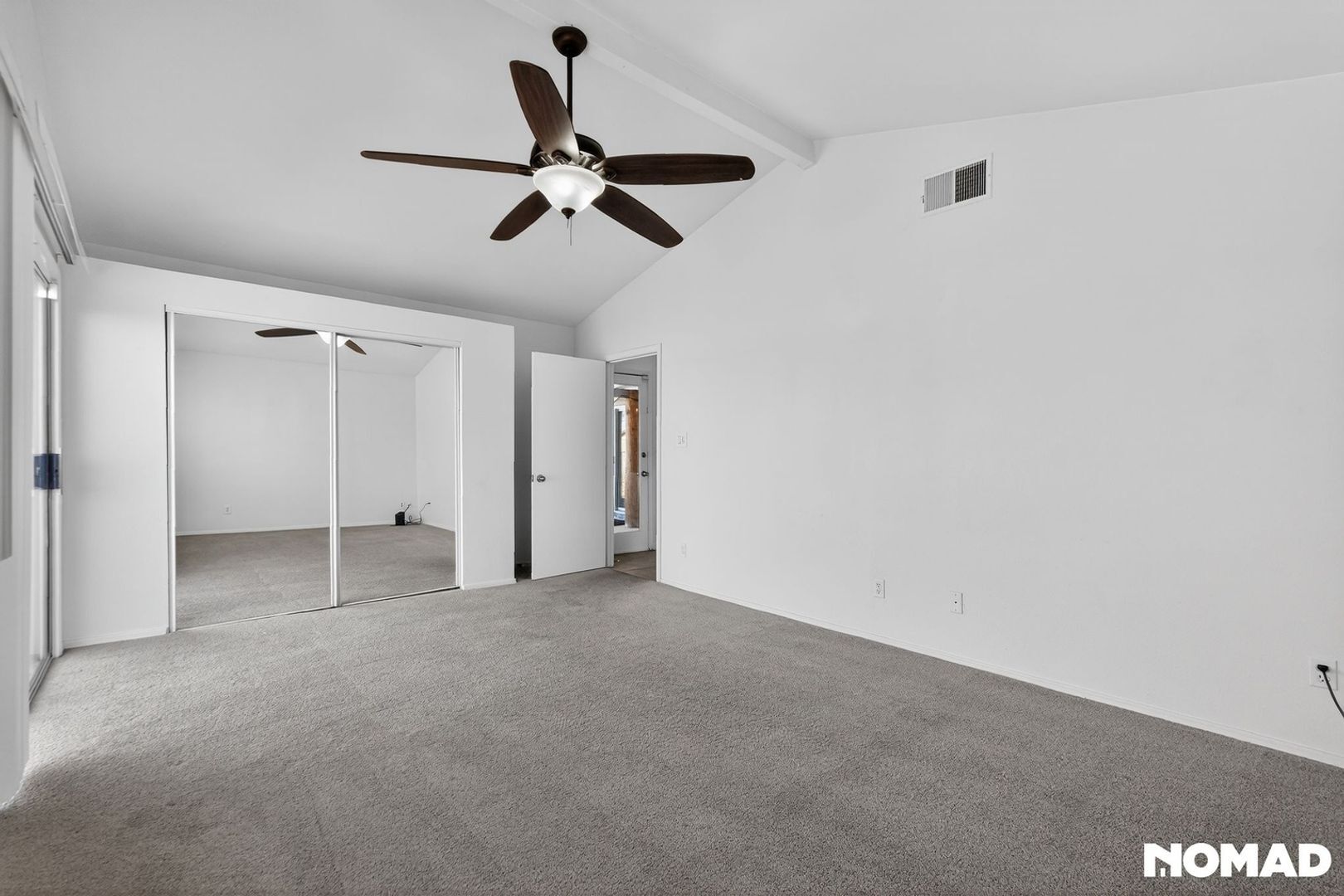 Building Photo - 1636 W Taro Ln