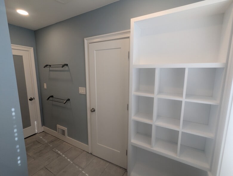 Bathroom (Built-in storage cabinet) - 35 Clinton Ave