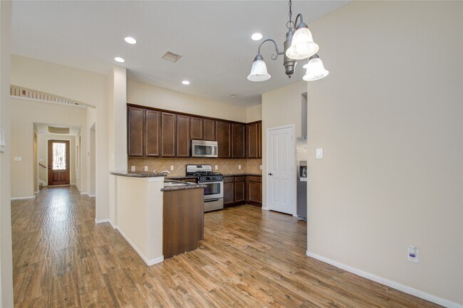 Building Photo - 9238 Solvista Pass Ln