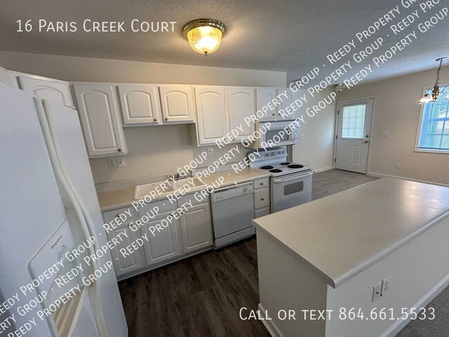 Building Photo - 2 Bed / 2 Bath near Paris Mountain and Che...