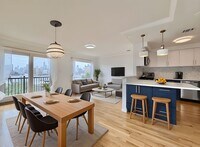 Building Photo - 126 OGDEN Ave