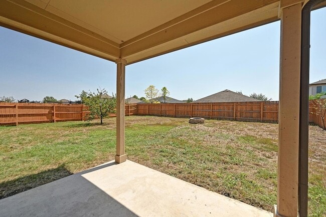 Building Photo - 411 Langely