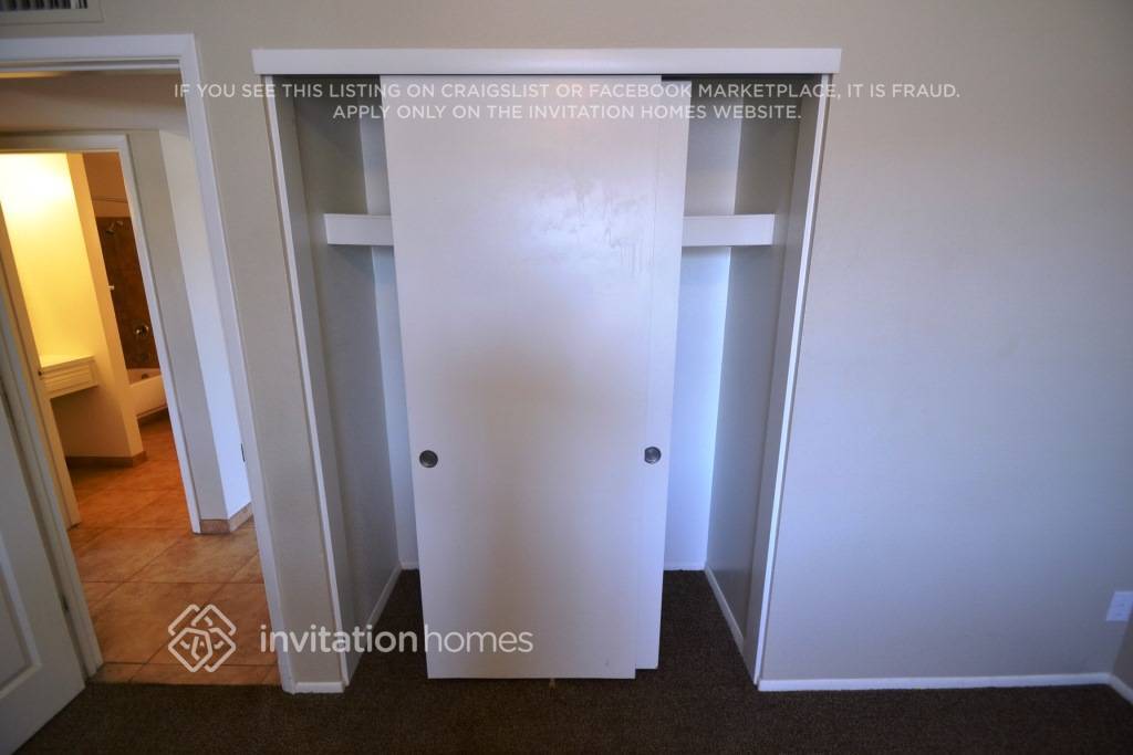 Building Photo - 5902 W Highland Ave