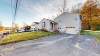 Building Photo - 3 Bedroom Split Level in Woodbridge