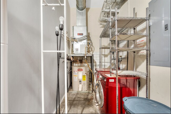 Building Photo - Downtown St. Louis Condo for Rent - Meridian Building