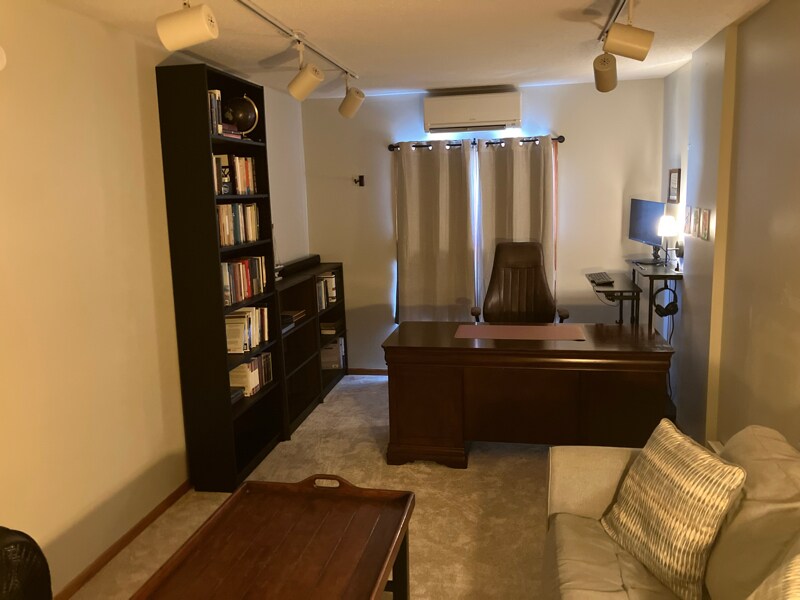 Building Photo - 1709 Whitaker St