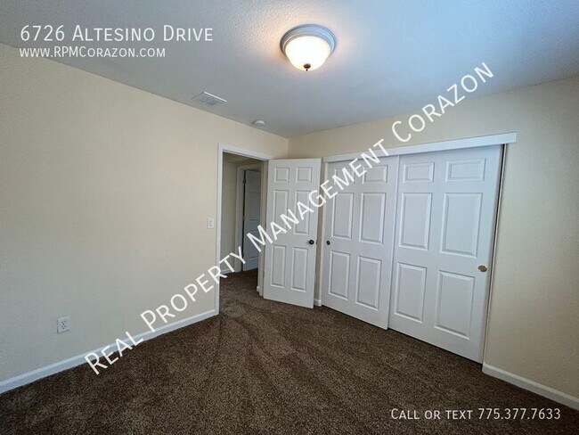 Building Photo - 6726 Altesino Dr