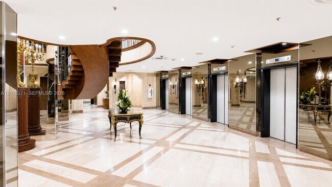 Building Photo - 6039 Collins Ave