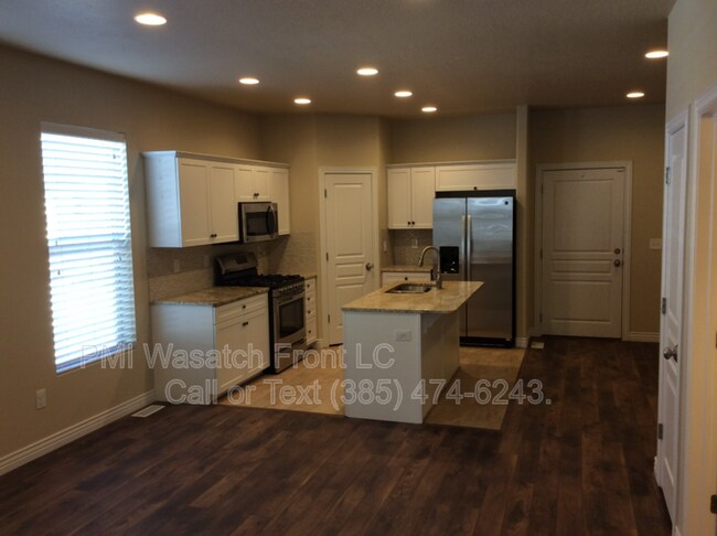 Building Photo - 3078 Islington Ln