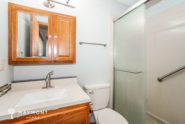 Building Photo - 7512 Hazeltine Ct