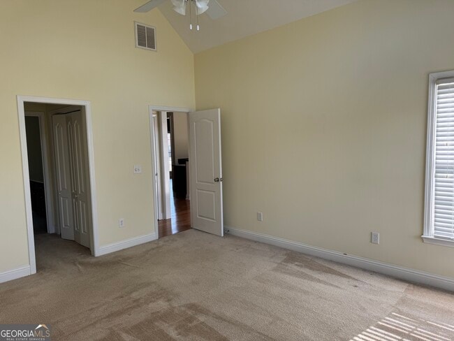 Building Photo - 1040 Willowynd Point