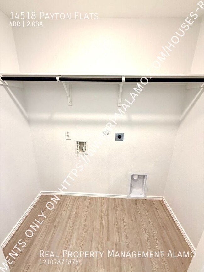 Building Photo - 14518 Payton Flts