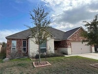 Building Photo - 1555 Twin Estates Dr