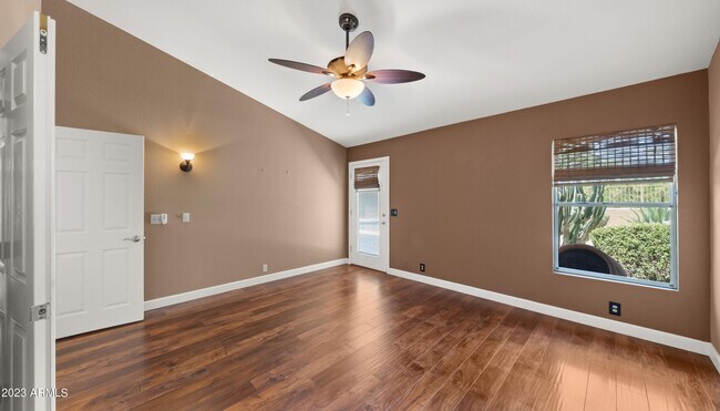 Building Photo - 4104 E Palo Brea Ln
