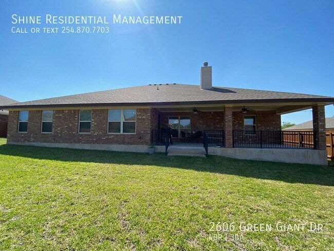 Building Photo - 2606 Green Giant Dr