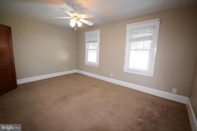 Building Photo - 623 Guilford Ave