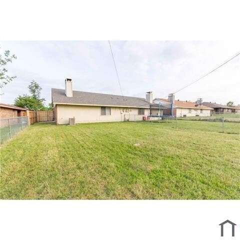 Building Photo - 5406 Brookhollow Dr