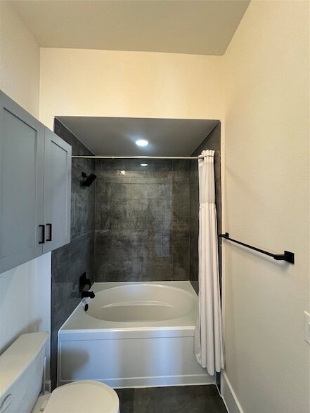 Building Photo - 1508 Blodgett St