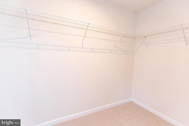 Building Photo - 228 Chandlers Glen Dr