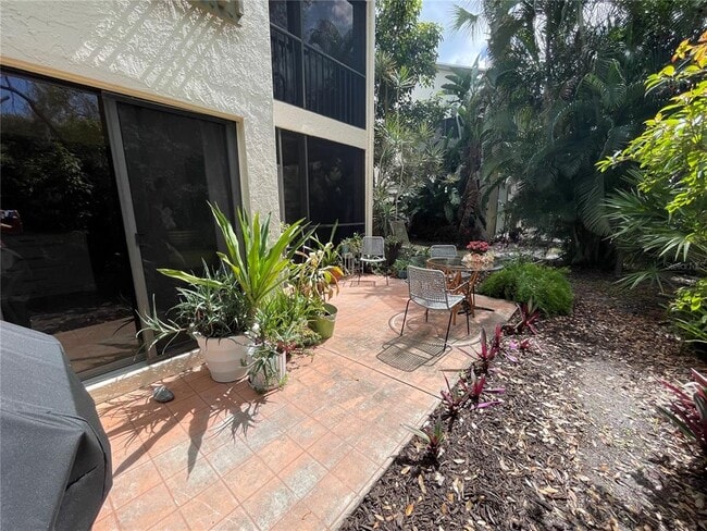 Building Photo - 1664 Starling Dr