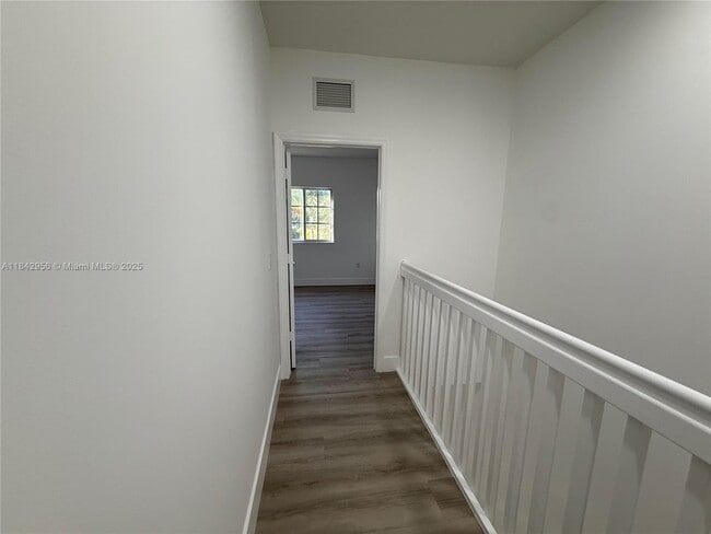 Building Photo - 8132 SW 17th Ct