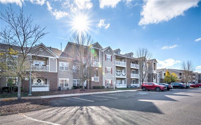 Building Photo - 706 Stockton Ridge