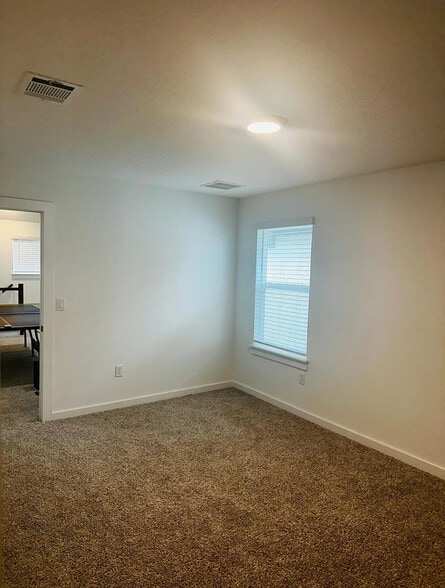 Building Photo - 2332 Bravo Pass