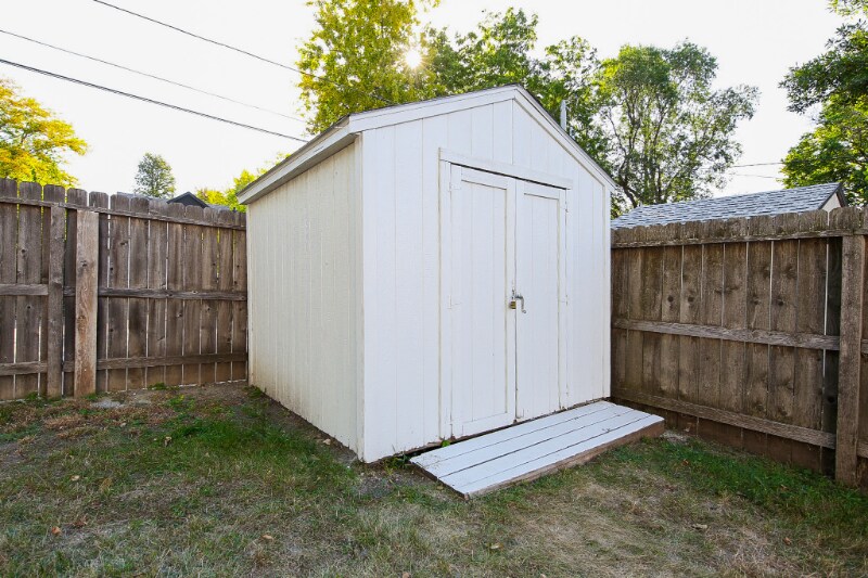 Building Photo - 808 S Grange Ave