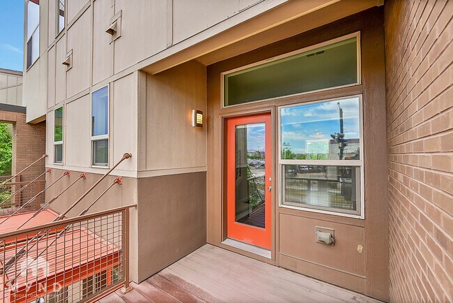 Building Photo - 10254 E 29th Dr