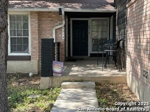 Building Photo - 8916 Hambledon Dr