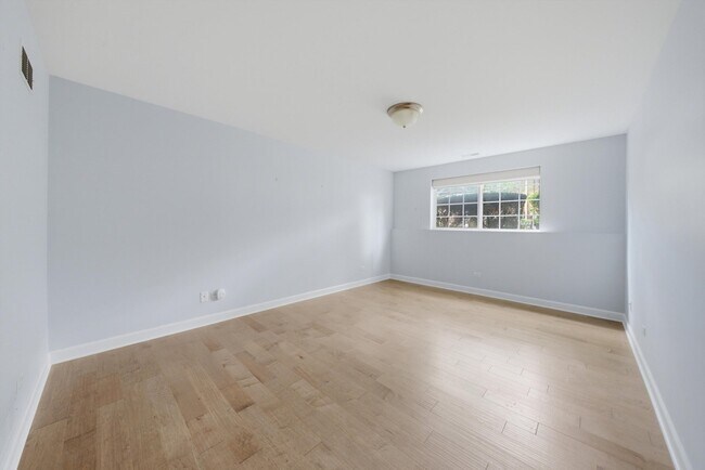 Building Photo - 9411 Huber Ct