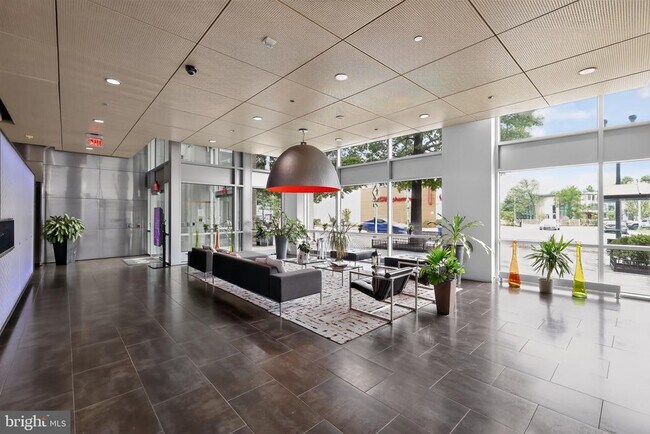 Building Photo - 3409 Wilson Blvd