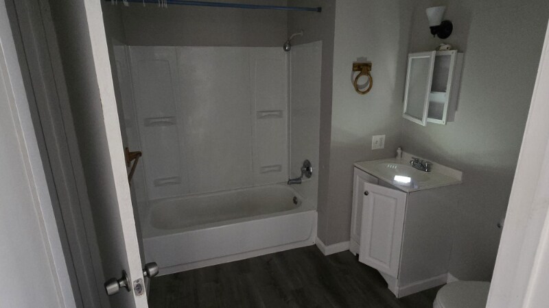 Building Photo - 405 Littleton Ave