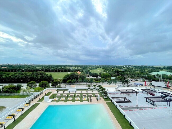 Building Photo - 5252 NW 85th Ave