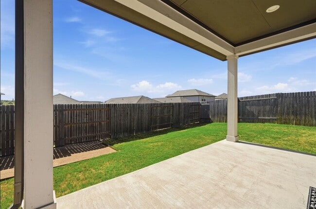 Building Photo - 13101 Brave Tenderfoot Trl