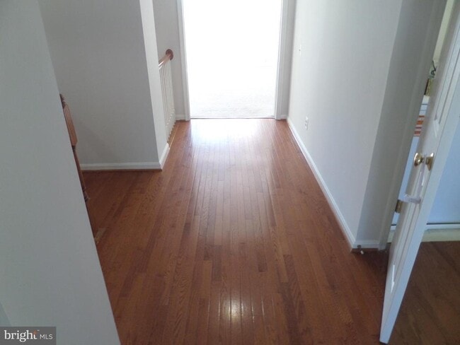Building Photo - 45788 Smoketree Terrace