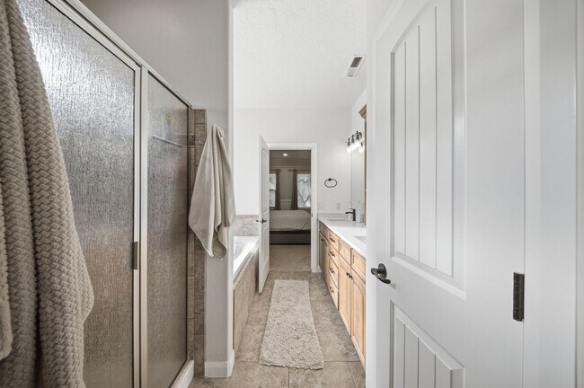 Building Photo - Home with Chef’s Kitchen & RV Parking