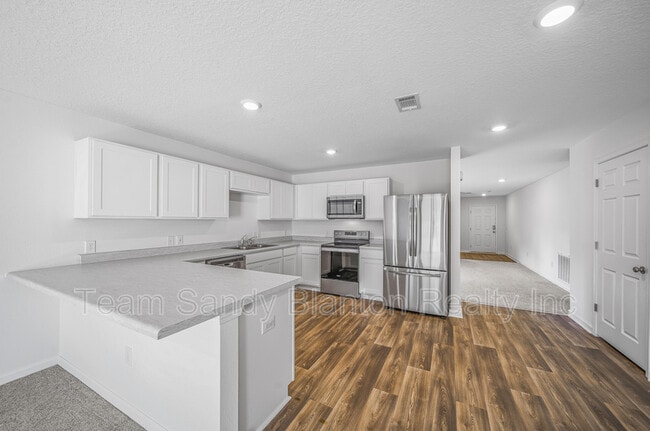 Building Photo - 8739 Schooner Ln