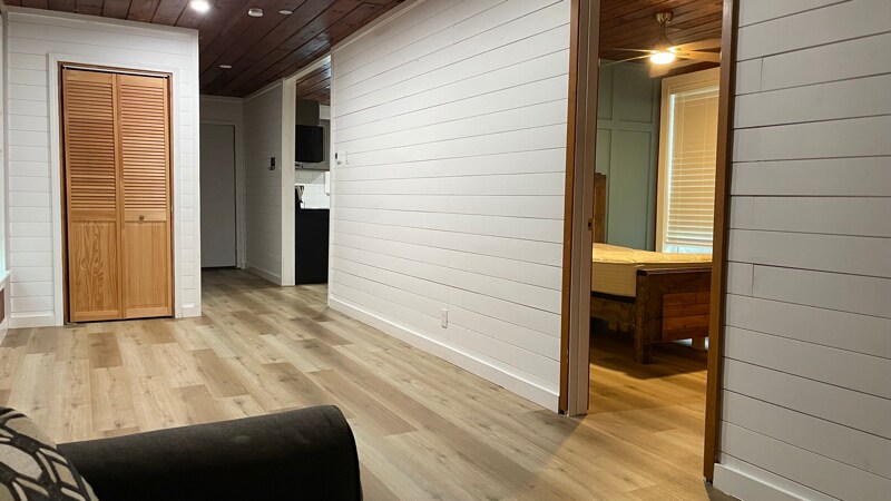 Building Photo - 1126 Seydler St