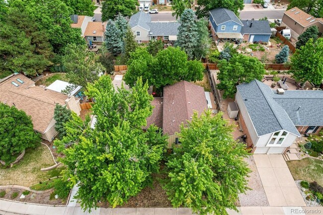 Building Photo - 11467 E Amherst Cir S