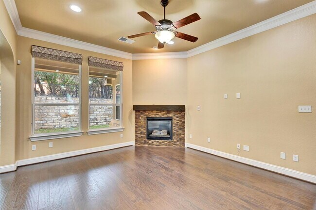 Building Photo - 12024 Versante Cir