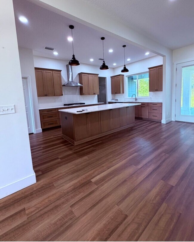 Building Photo - Gated 10-Acre Luxury Retreat with 40x60 Shop & Barn!